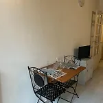 Rifugio Con Cortile דירה