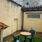 Rifugio Con Cortile דירה