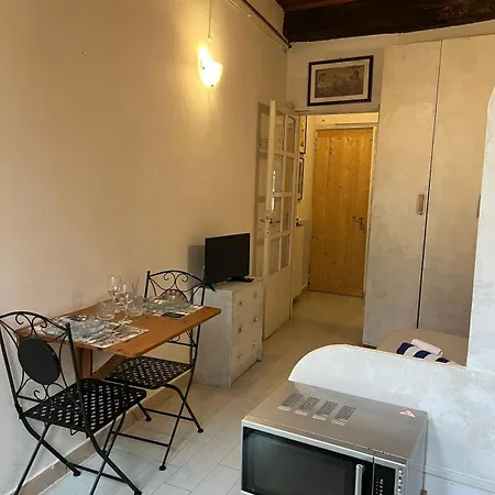 Rifugio Con Cortile Piacenza