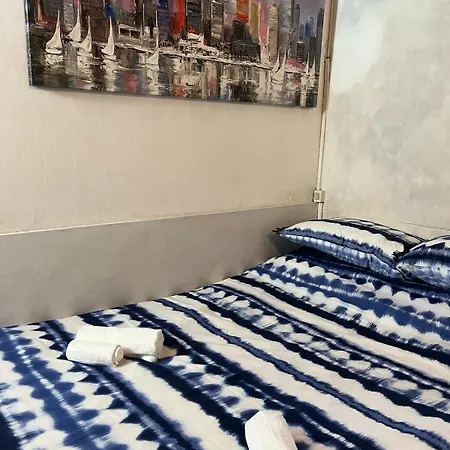 Rifugio Con Cortile Πιατσέντζα