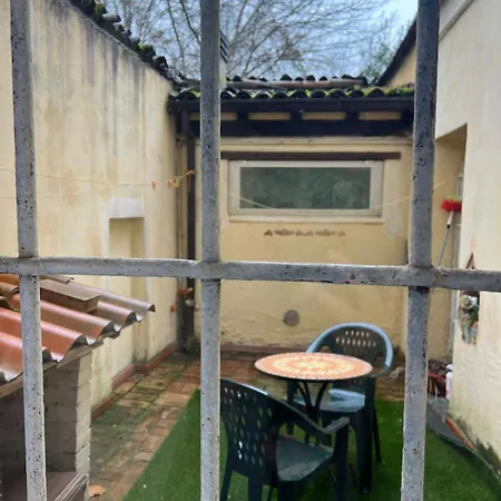 Rifugio Con Cortile Piacenza